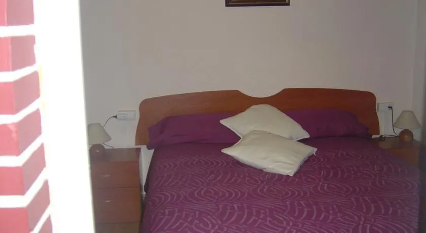 Casita Barcelona - Image 1