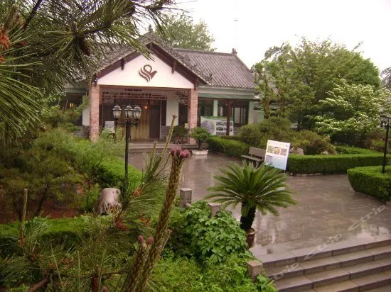 SHENGYUAN TRAINING CENTER - Image 1