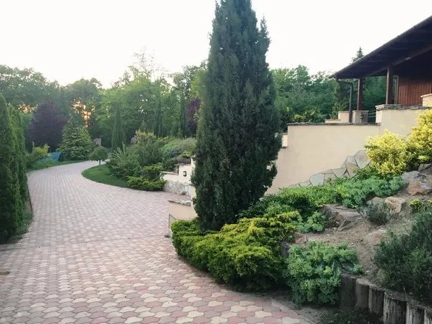 Villa Forest Fot - Image 1