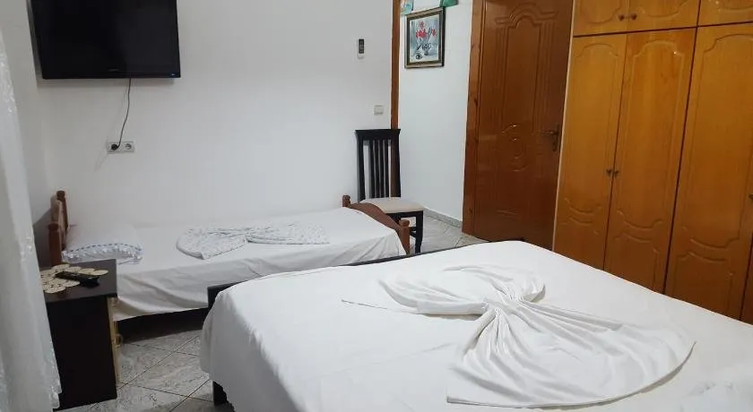 Idajet Paja Apartments - Image 1