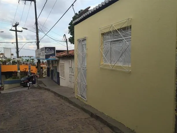 Casinha Amarela Pipa - Image 1