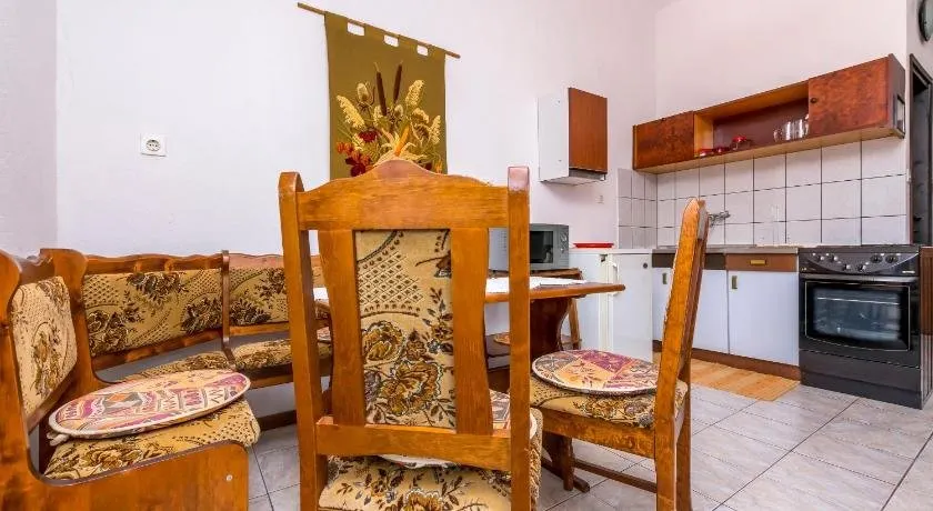 Apartments Dalmatia - Image 1