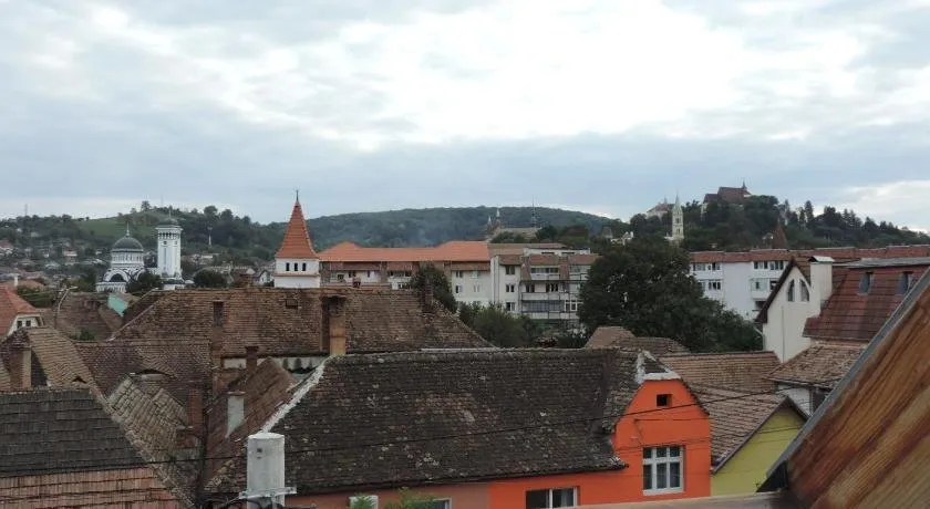 Pensiunea Gia - Image 1