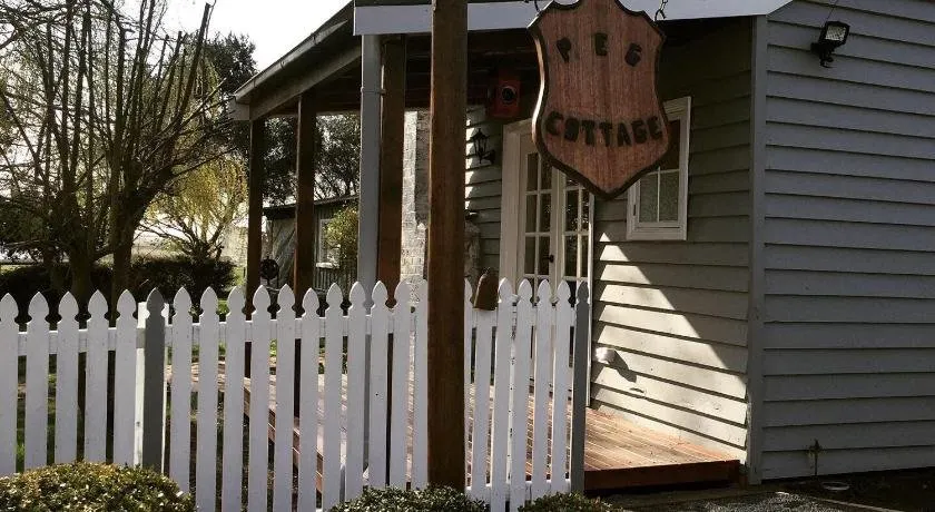 Peg Cottage - Image 1