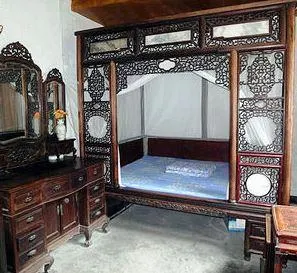 XITANG SHENDETANG HOTEL - Image 1