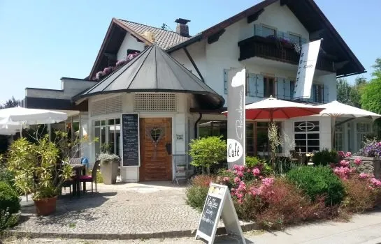 Purzelbaum Pension & Cafe - Image 1