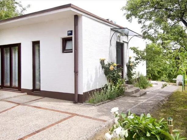 Guest House Anina Kuća - Image 1