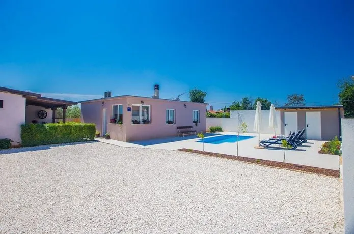 Holiday Home Lory - Image 1