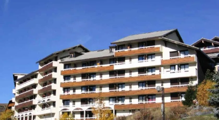 Duplex Le Grand Sud District Eclose #AH2 - Image 1