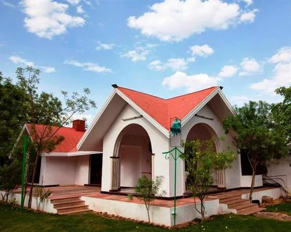 The Woods Villa Resort - Image 1
