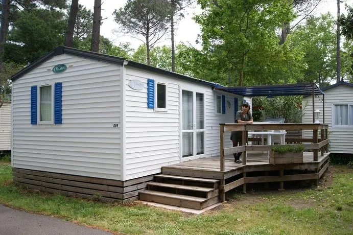 Mobilhomes De Pierrot - Image 1