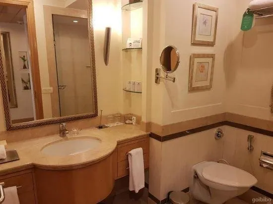Casa Grand - Image 1