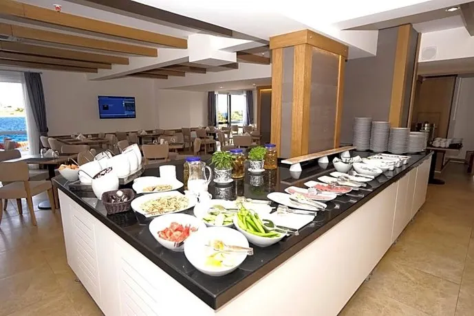 Casa De Playa Luxury Hotel - Image 1