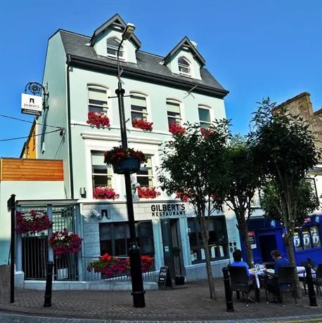 Gilbert’s Bistro - Image 1