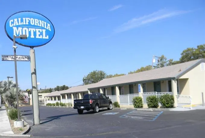 California Motel - Image 1