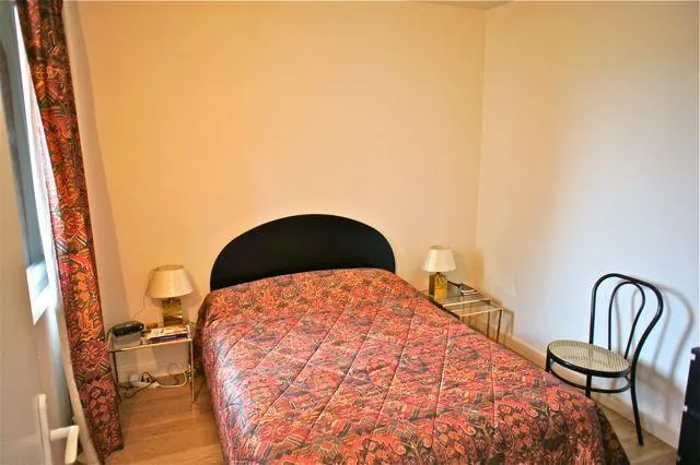 Modern 2 bedroom -Eiffel Tower - Image 1