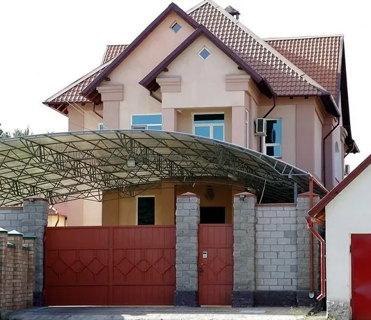 Demi Guest House - Image 1