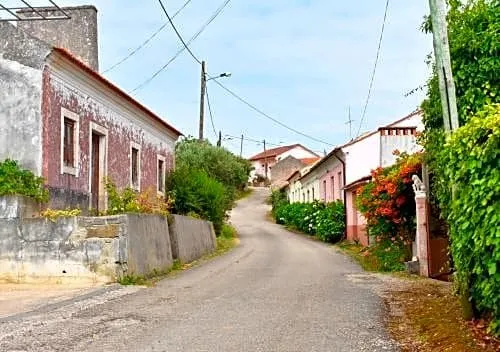Quintinha Do Outeirinho - Image 1