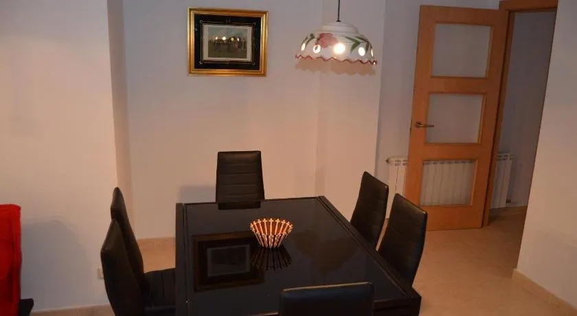 Apartamentos L'Ainsa - Image 1