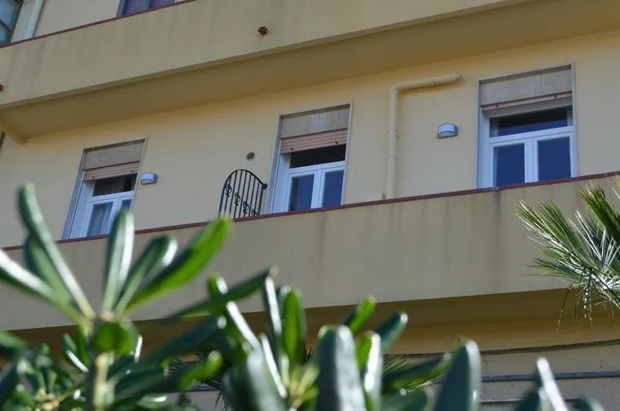 San Giovanni & il Mare - Image 1