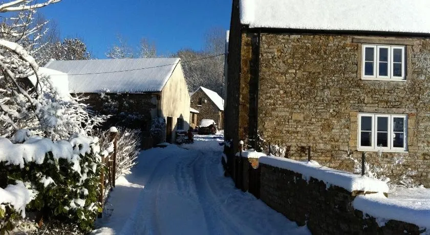 Bake House Cottage - Image 1