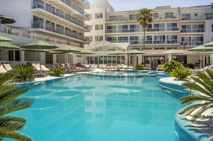 Hotel Catalonia Consul - Image 1