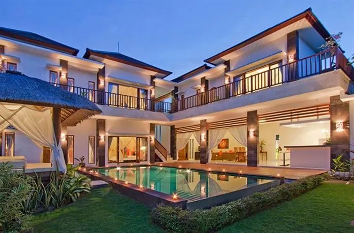 Villa Moyang - Image 1