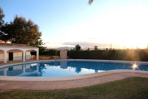 Villa Riviera - Image 1