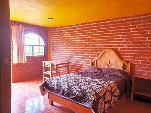 Hotel Rayo De Sol Y Luna - Image 1