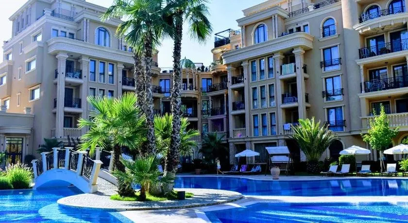 Aphrodite Gardens Apartments - Image 1