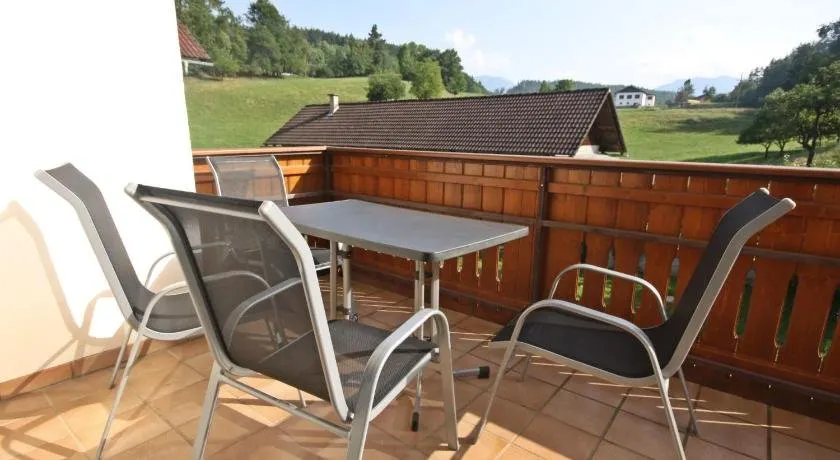 Casa con terrazza, giardino e griglia | Vista sulla natura - Image 1
