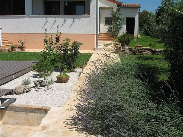 Holiday Home Enisa - Image 1