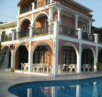 Marinos - Image 1