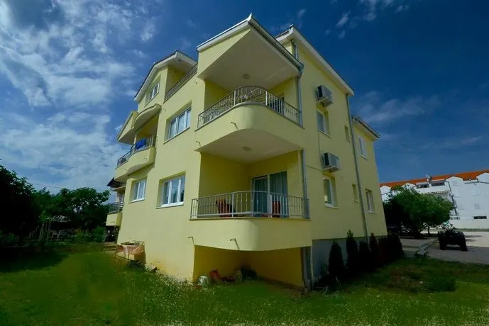 Apartments AnaMaria Turanj - Image 1