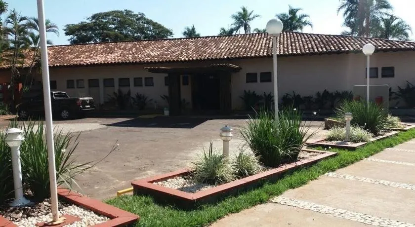 Angatu Hotel - Image 1