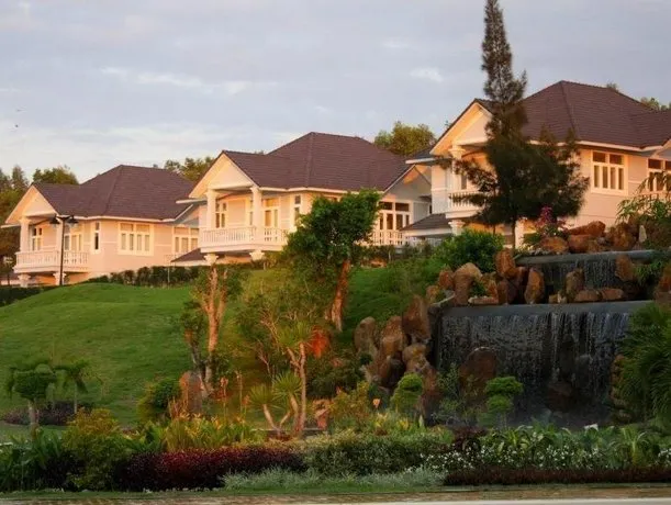 Panorama Mui Ne Villa - Image 1