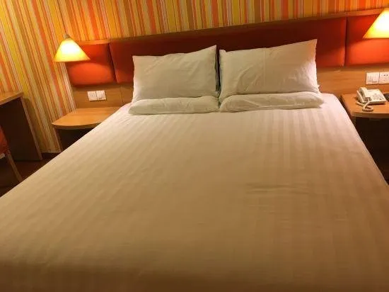 Home Inn (Wudi Shenghao Shopping Mall) - Image 1