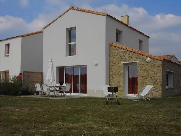 Résidence Oasis de Sauveterre - Image 1