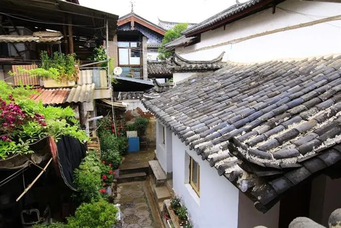 Third Ji International Youth Hostel - Image 1