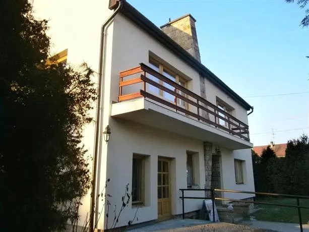 Rozsakert Vendeghaz - Image 1