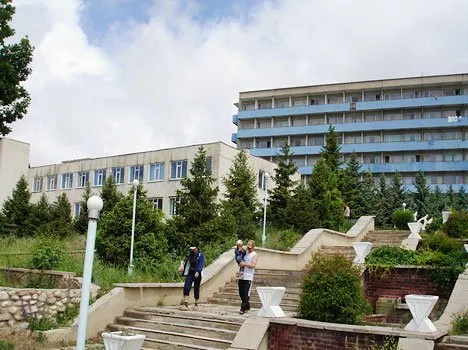 Goluboi Issyk Kul - Image 1