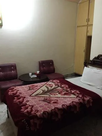 Hotel Grace Inn - Image 1