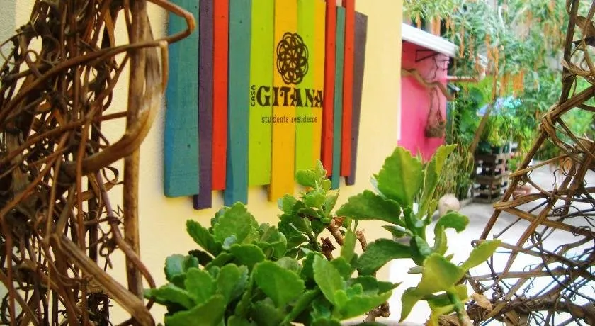 Casa Gitana Hostel & Traveler's Home - Image 1