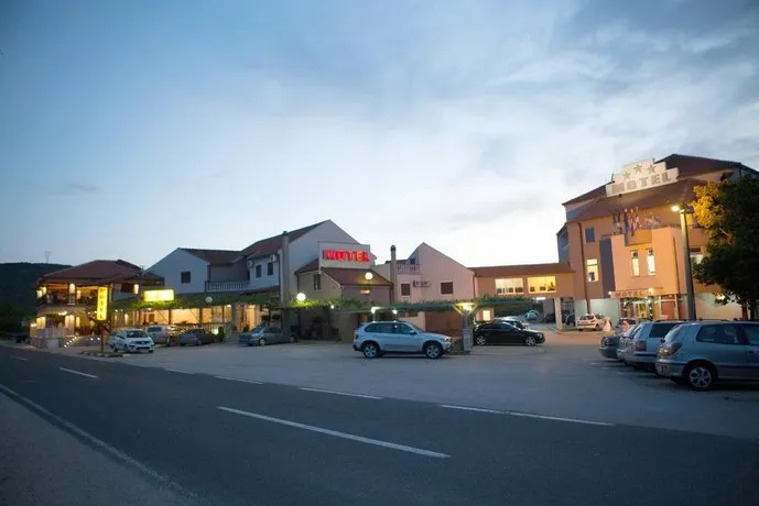 Motel Konak Mosko - Image 1