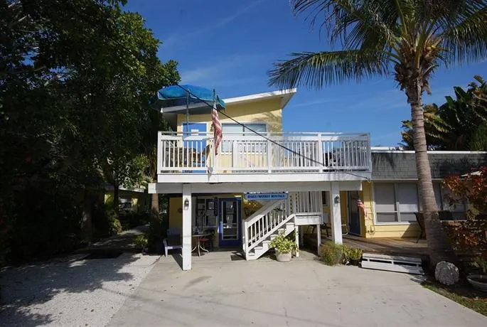 Banana Bay Club - Beach Villas - Image 1