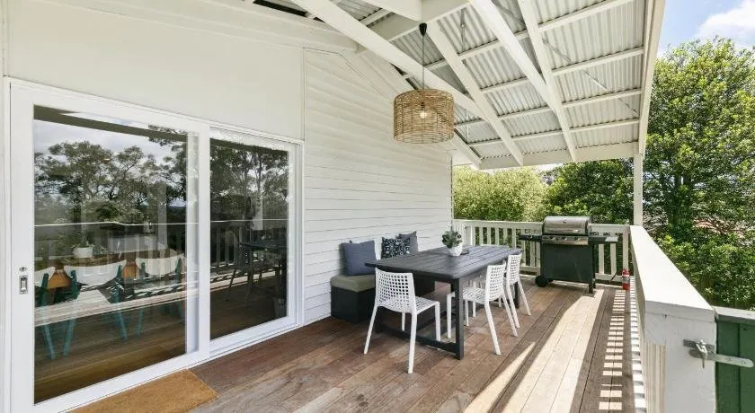 PERIWINKLE - MOUNT MARTHA - Image 1