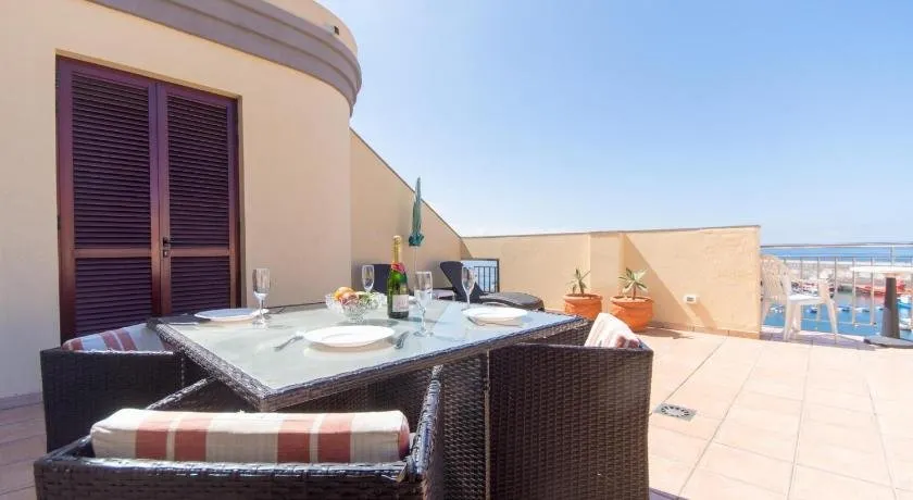 Playa San Juan 1 - Two Bed Penthouse - Image 1