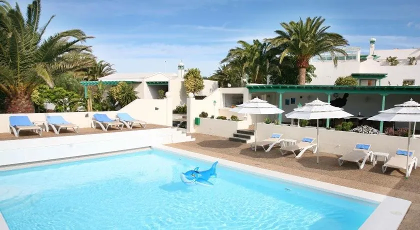 Casas las Piedras - Image 1