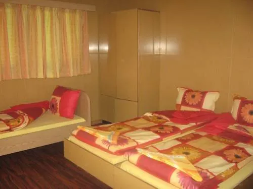 Lucky Bungalows - Image 1