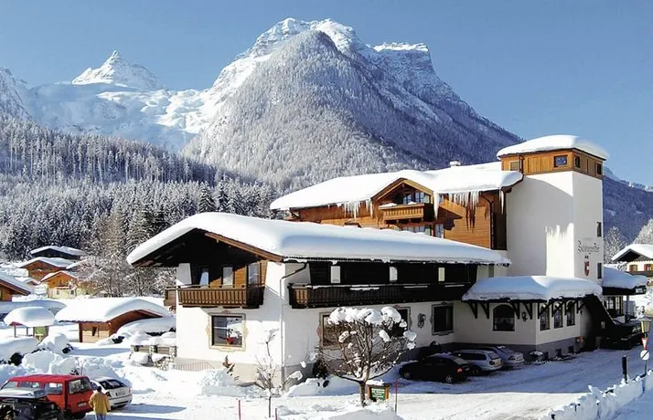 Salzburger Hof - Image 1